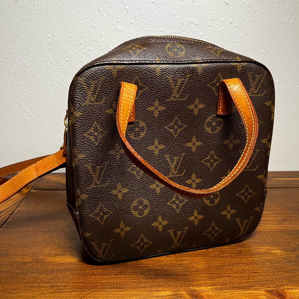 Louis Vuitton Spontini
